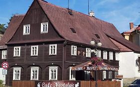 Cafe Nostalgie dvoulůžkový romantický pokoj